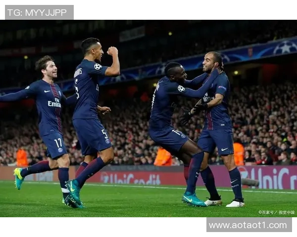 巴黎圣日耳曼客场2比0战胜摩纳哥，豪取法甲榜首！
