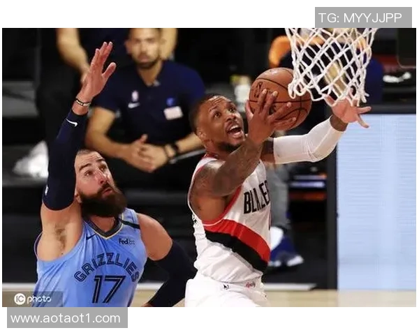 开拓者队客场胜出，利拉德再度成为绝杀主力