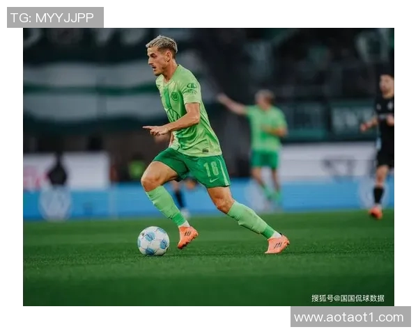 沃尔夫斯堡胜斯图加特,领先优势扩大,继续稳坐德甲榜首位置 沃尔夫斯堡胜斯图加特,领先优势扩大,继续稳坐德甲榜首位置