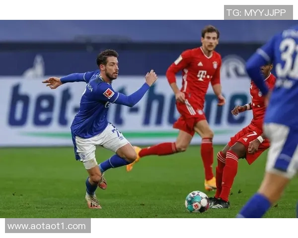 沙尔克04客场惜平科隆,保持中游稳定位置无忧 沙尔克04客场惜平科隆,保持中游稳定位置无忧