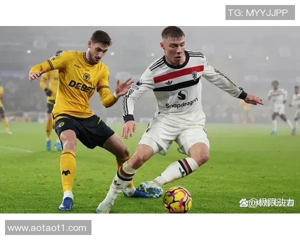 英超首轮大戏：利物浦大胜博尔顿，莫哈迪尤素涛双响成焦点！